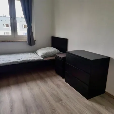 5 Betten Monteurwohnung In * Zeithain